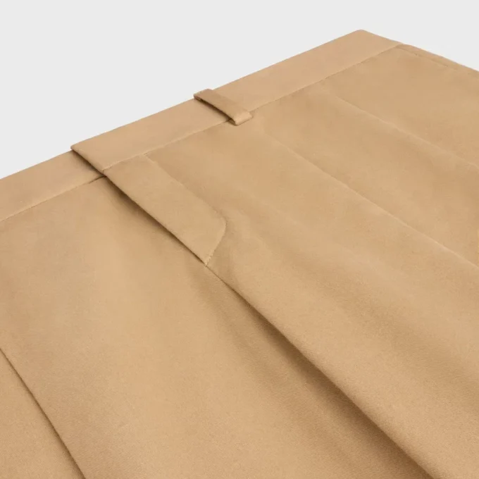 Pleated Trousers in Cotton Canvas Pleated Trousers in Cotton Canvas