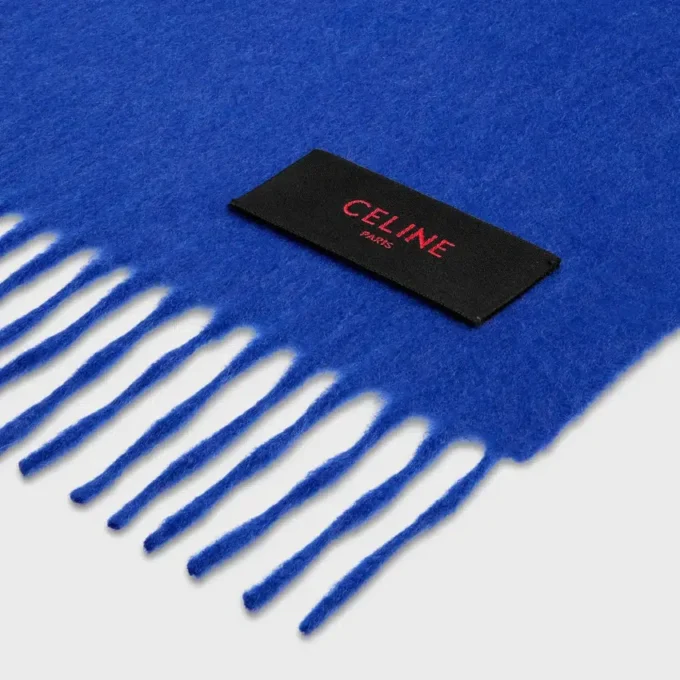 Scarf in Cashmere Scarf in Cashmere