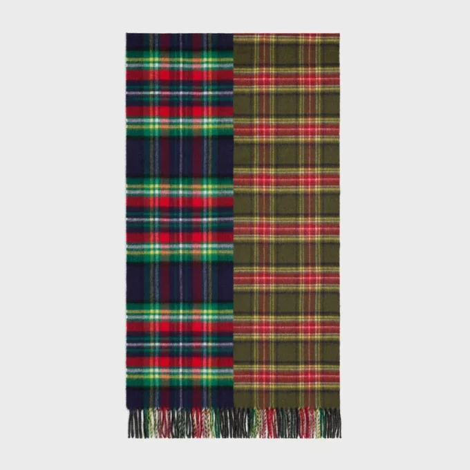 Scarf in Double-Face Cashmere