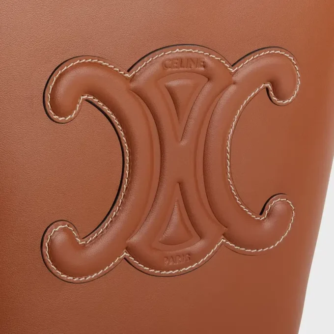 Small Bucket Cuir Triomphe in Smooth Calfskin Small Bucket Cuir Triomphe in Smooth Calfskin