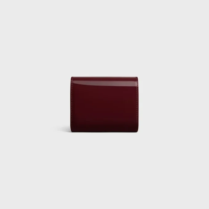 Small Flap Wallet Triomphe in Patent Calfskin Small Flap Wallet Triomphe in Patent Calfskin