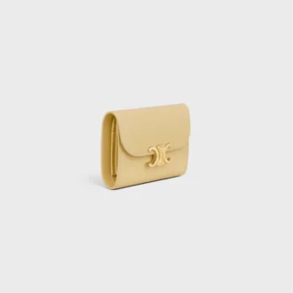 Small Flap Wallet Triomphe in Shiny Calfskin