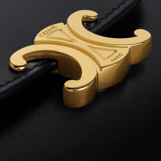 Small Flap Wallet Triomphe in Shiny Calfskin Small Flap Wallet Triomphe in Shiny Calfskin