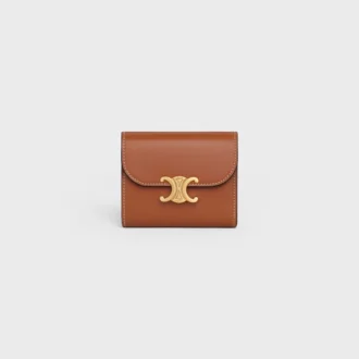 Small Flap Wallet Triomphe in Shiny Smooth Lambskin