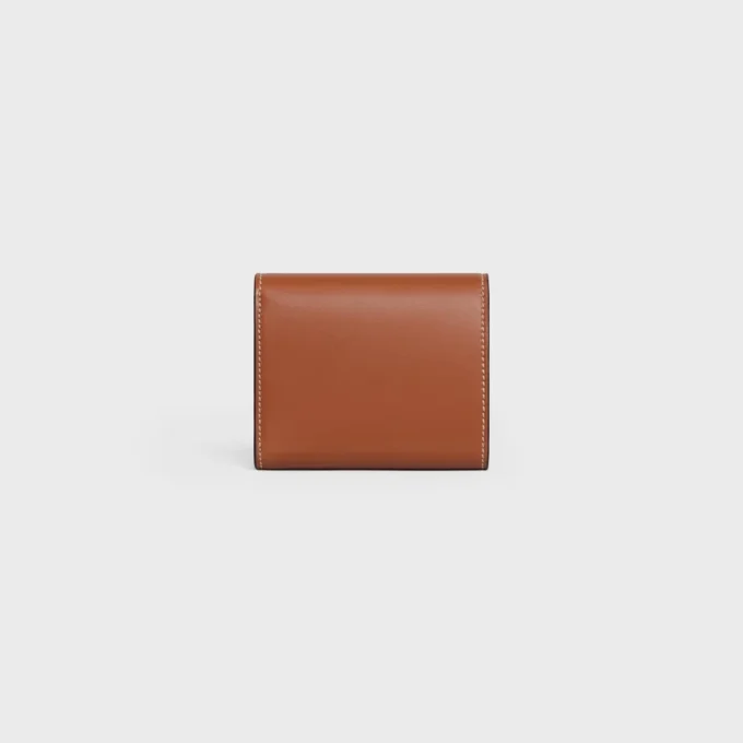 Small Flap Wallet Triomphe in Shiny Smooth Lambskin