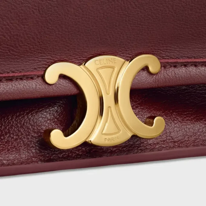 Soft Triomphe Besace in Supple Shiny Lambskin Soft Triomphe Besace in Supple Shiny Lambskin