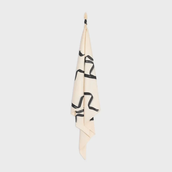 Square in Silk Twill