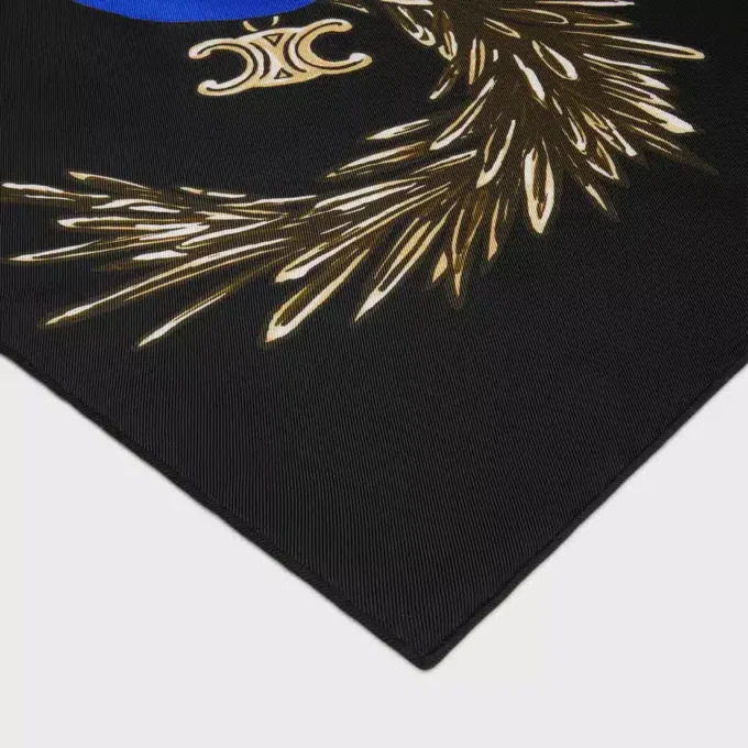 Square in Silk Twill