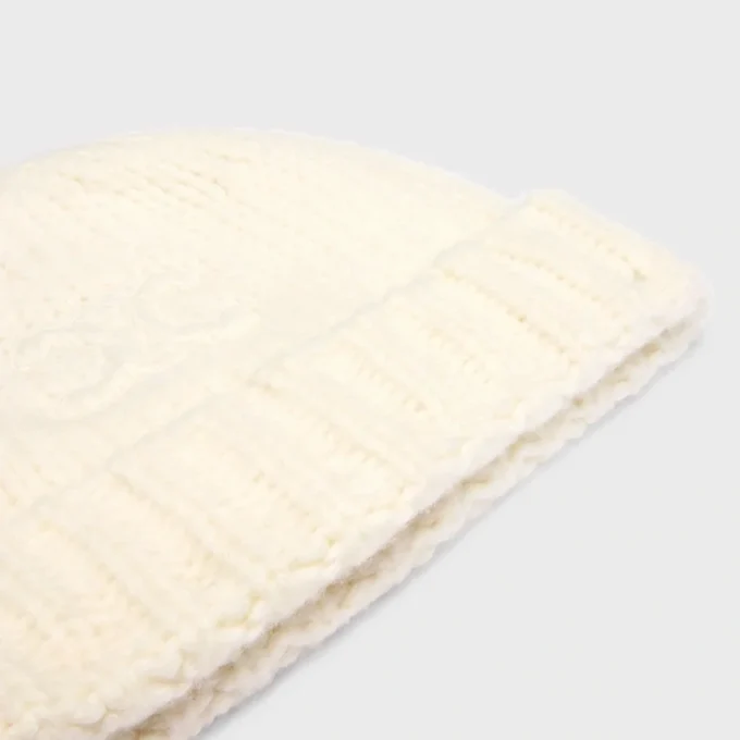Triomphe Beanie in Cashmere and Silk Triomphe Beanie in Cashmere and Silk