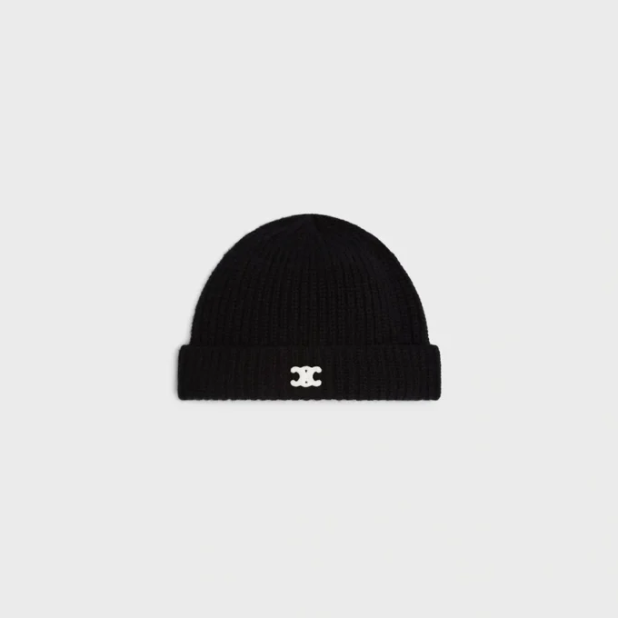 Triomphe Beanie in Scottish Cashmere