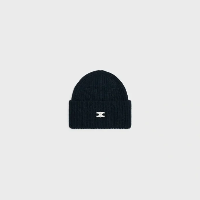 Triomphe Beanie in Seamless Cashmere Triomphe Beanie in Seamless Cashmere