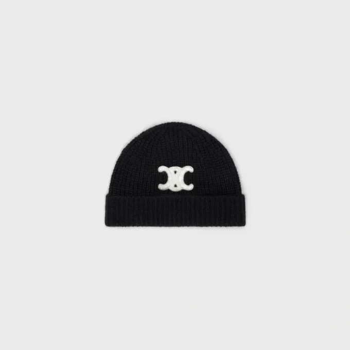 Triomphe Beanie in Seamless Cashmere