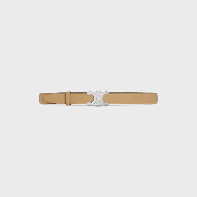 Triomphe Buckle in Metal & Reversible Strap 25Mm in Smooth and Grained Calfskin Triomphe Buckle in Metal & Reversible Strap 25Mm in Smooth and Grained Calfskin