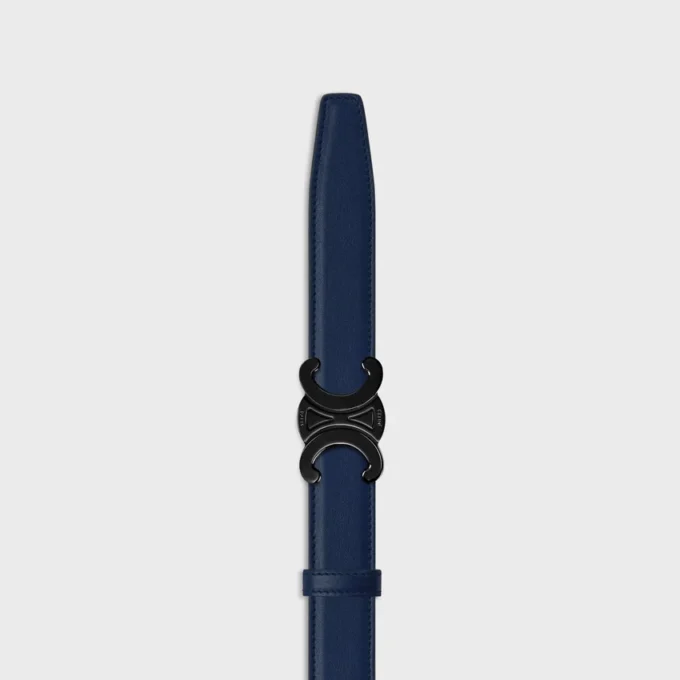 Triomphe Buckle in Metal & Reversible Strap 25Mm in Smooth and Grained Calfskin Triomphe Buckle in Metal & Reversible Strap 25Mm in Smooth and Grained Calfskin