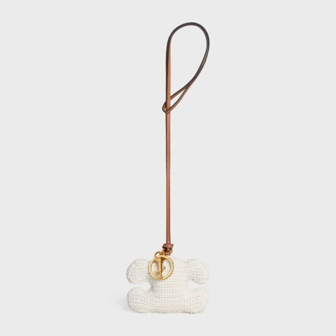 Triomphe Pom-Pom Keyring in Cotton Crochet with Gold Finishing Triomphe Pom-Pom Keyring in Cotton Crochet with Gold Finishing