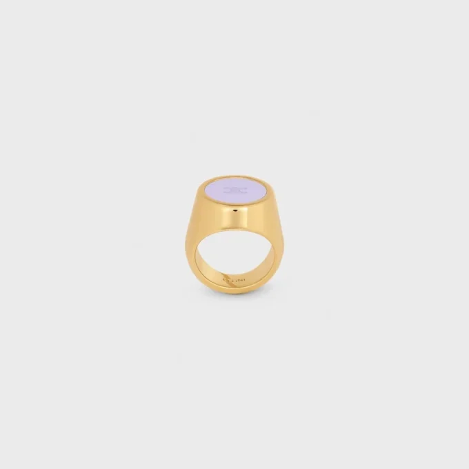 Triomphe Signet Ring in Varnish and Brass with Gold Finish Triomphe Signet Ring in Varnish and Brass with Gold Finish