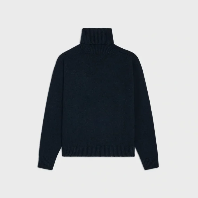 Turtleneck Sweater in Seamless Cashmere Turtleneck Sweater in Seamless Cashmere