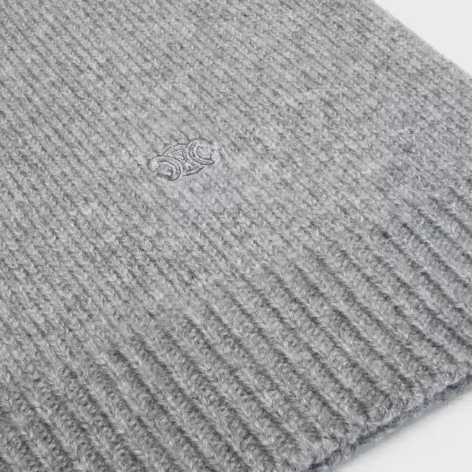 Turtleneck Sweater in Seamless Cashmere Turtleneck Sweater in Seamless Cashmere