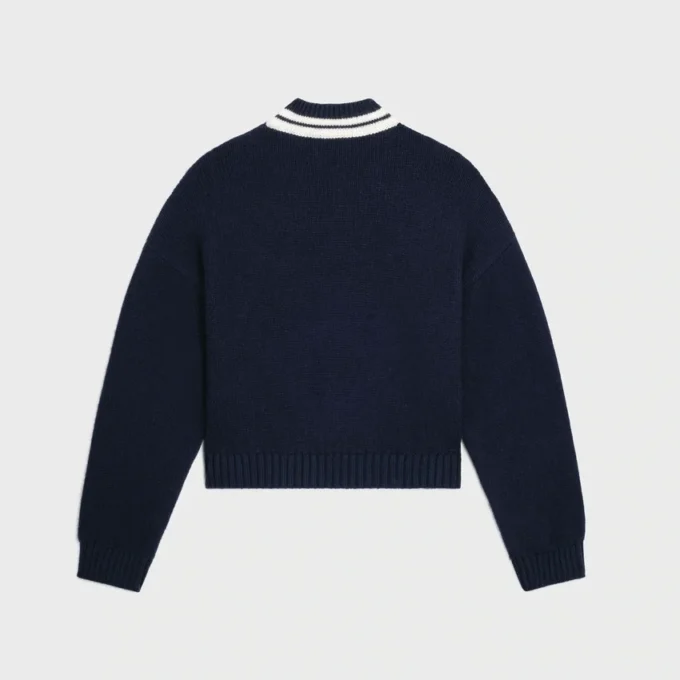 V-Neck Sweater in Cashmere V-Neck Sweater in Cashmere