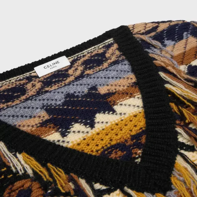 V-Neck Sweater in Jacquard Cashmere V-Neck Sweater in Jacquard Cashmere