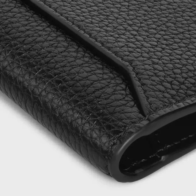 Vertical Card Holder in Grained Calfskin Vertical Card Holder in Grained Calfskin