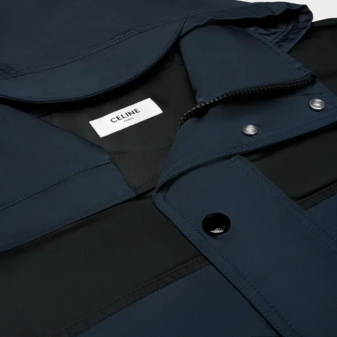 Windbreaker in Nylon